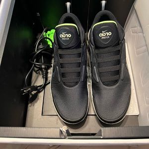 Air Zoom size 12 worn twice have the charger and charge board with the sneakers